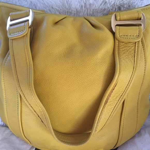 Michael Kors Large Yellow Leather Handbag - Picture 11 of 16